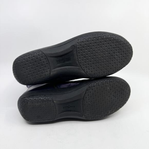 SOLE TERRA 'Lark Boot 2' Eggplant Purple Leather Ankle Boots - Picture 6 of 10